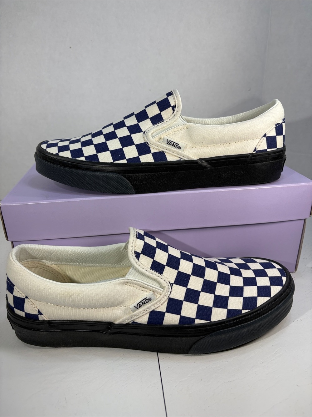 NWT Vans Classic Checkerboard Slip-Ons in Blue and Marshmellow Women’s 9.5